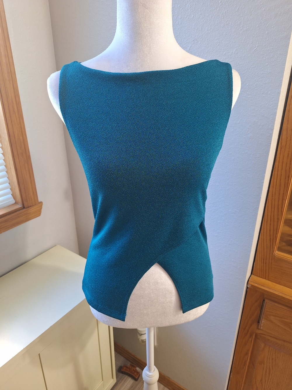 A. Byer Y2K Teal Sleeveless Boatneck Tank